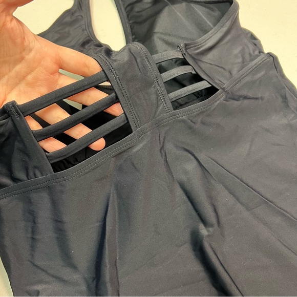 Cupshe Women’s Black Sleeveless V-Neck Swimsuit Top Size L - Picture 7 of 11